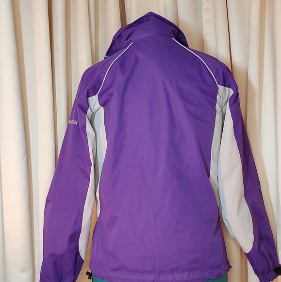 0740. Columbia ~ Titanium ~ Woman's Snow Parka ~ in Perfect Purple!! - Picture 6 of 16